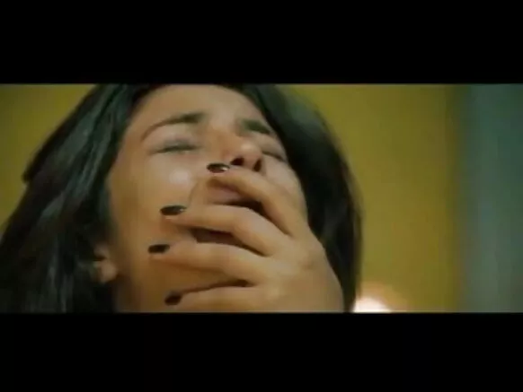 Chopra anal sexu scène avec fille.