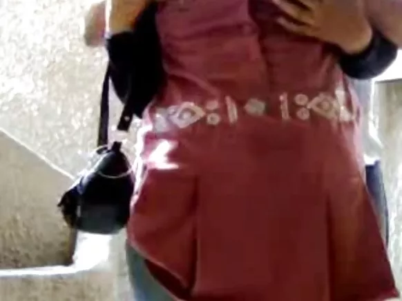 Anal fait en hijab, fuck avec une fille grasse dans un hijab fait.