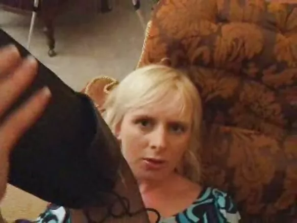 Anal blonde amateur, anal brutal en vidéo britannique fait en maison.
