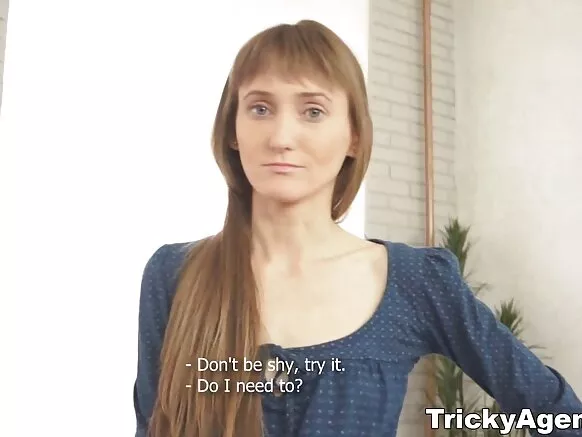 Agent tricky dans amateur anal méxique - est fucké dans le cul par son copain.